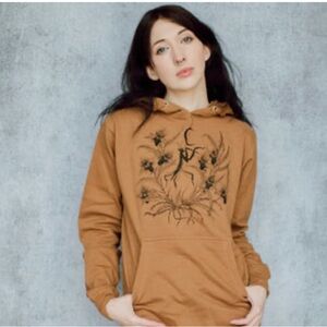 Orchid Mantis Pullover Hoodie Women's Tan Graphic